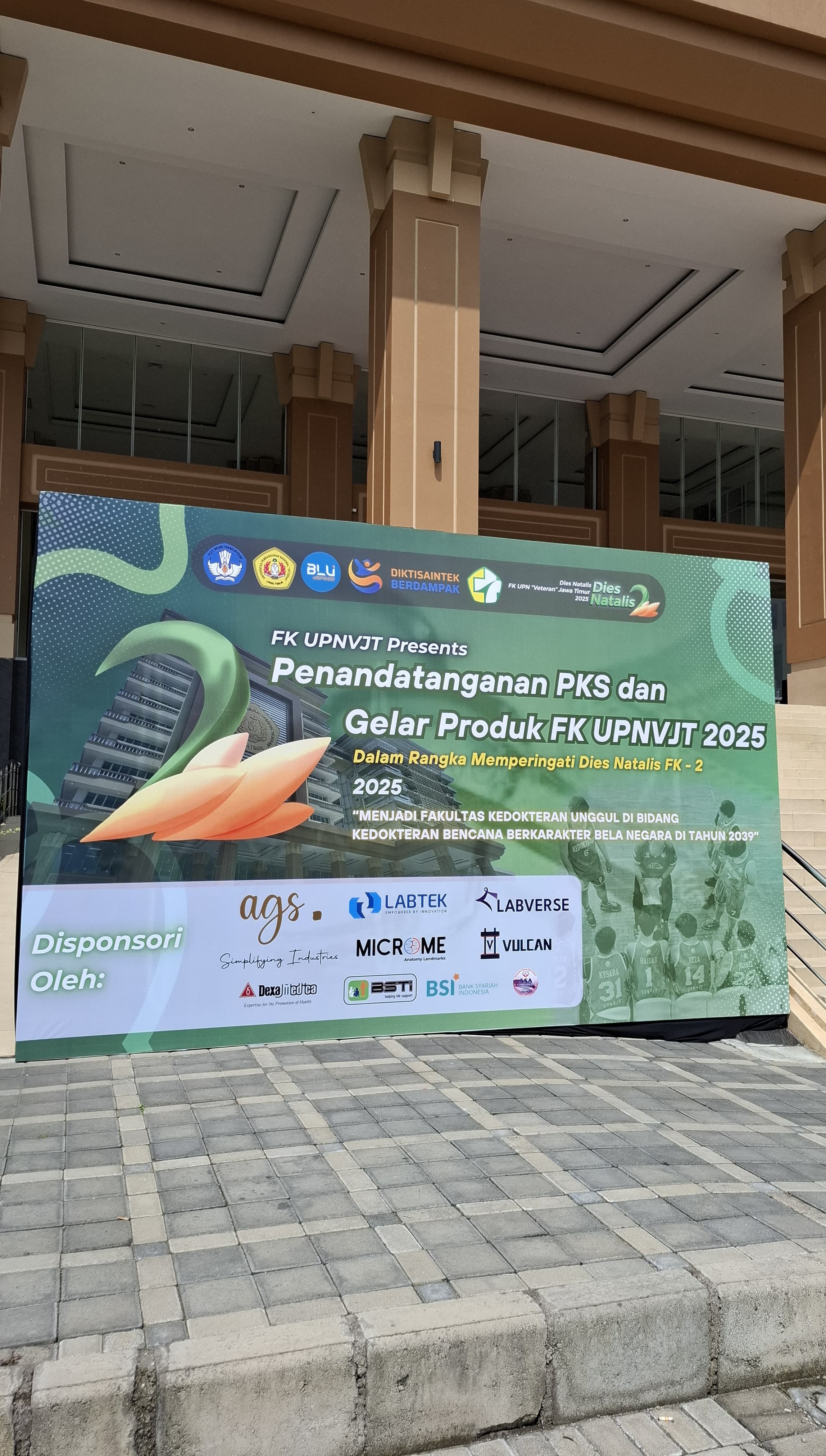 Kegiatan Exhibition & Sponsorship Dies Natalis UPN Veteran Jawa Timur 2025 image